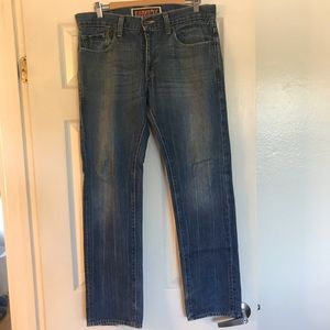 LEVI jeans